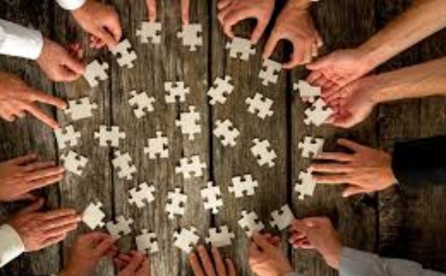 Puzzle Challenges for Group Activities